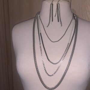 Fashion Avenue Box Chain Quad Necklace & Earring